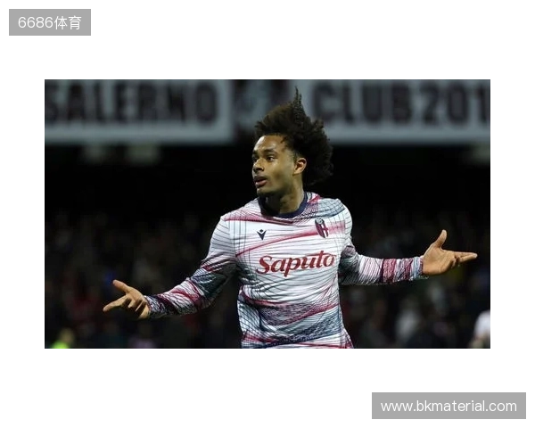 记者：齐尔克泽有可能会离队，曼联有信心从他身上收回转会费